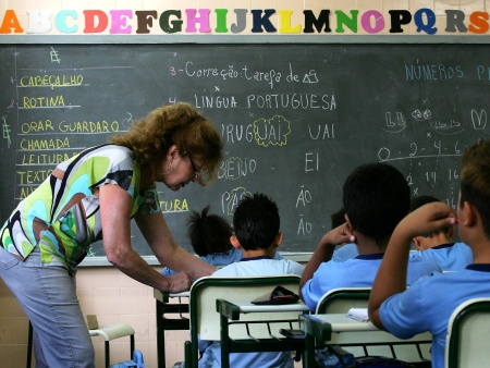 Desempenho de Minas Gerais superou meta estabelecida no 5 ano do ensino fundamental (10 03)