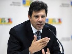 Educao infantil, fundamental e profissional so prioridade, diz Haddad